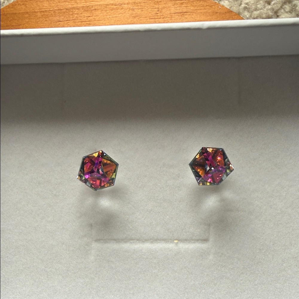 Elegant Multicolor 925 Silver Crystal Stud Earrings - Picture 6 of 16